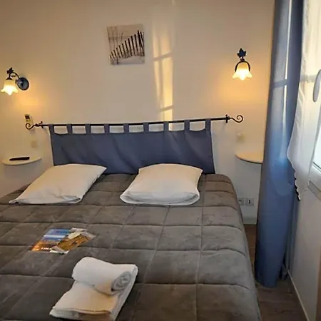 Otel Le Bistrot Des Portes